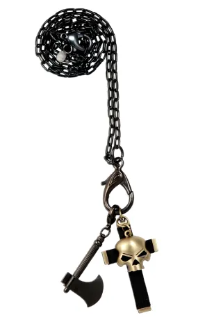 Collier gothique avec une croix une tête de mort et une hache