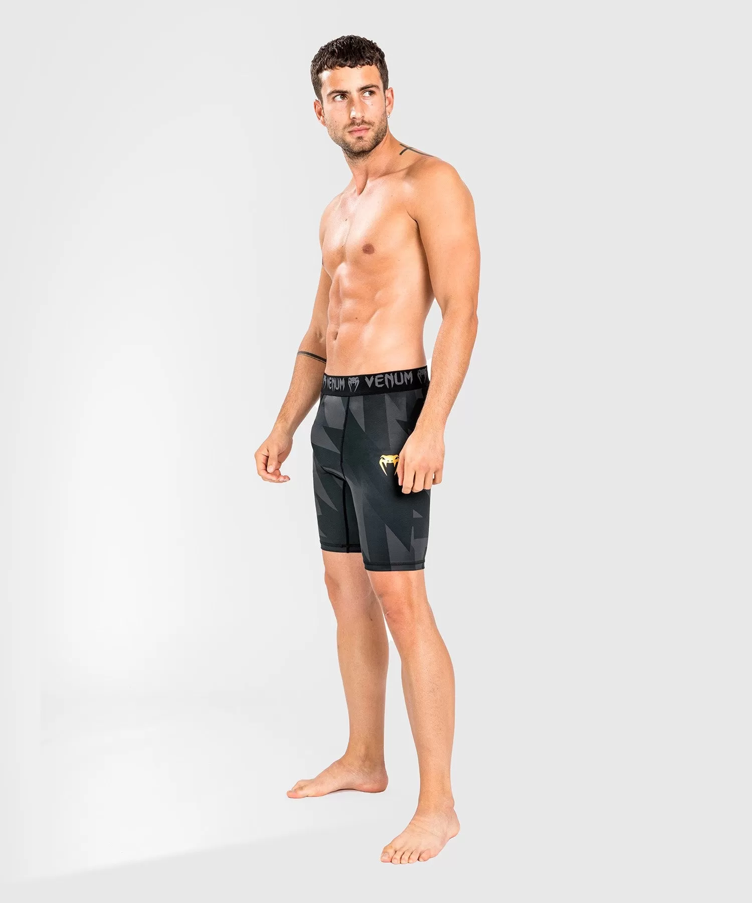 Short de Vale Tudo Venum Razor - Noir/Or